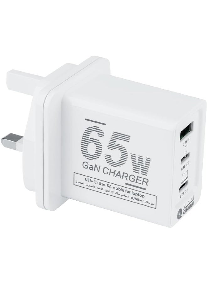 الفنار شاحن الحائط من ثلاثي المنافذ بقوة 65 واط من نوع USB مع كابل من نوع C إلى نوع C، أبيض 2 متر UC06+C52C-CSW02 - Image 1
